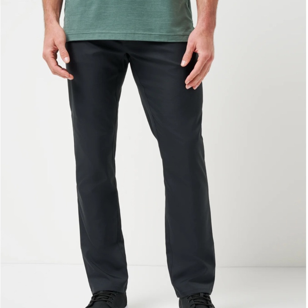 Travis Mathew Men's Dark Gray Straight Pants